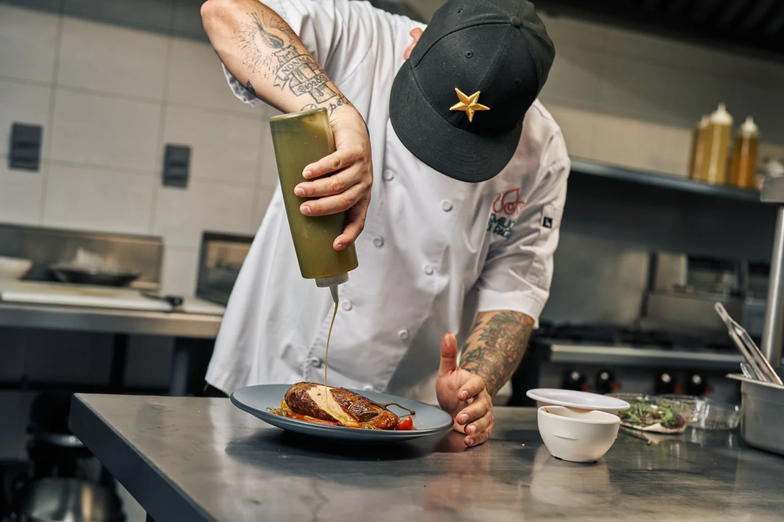 The Secret of the Unique Flavor of Berlin Currywurst Sauce!