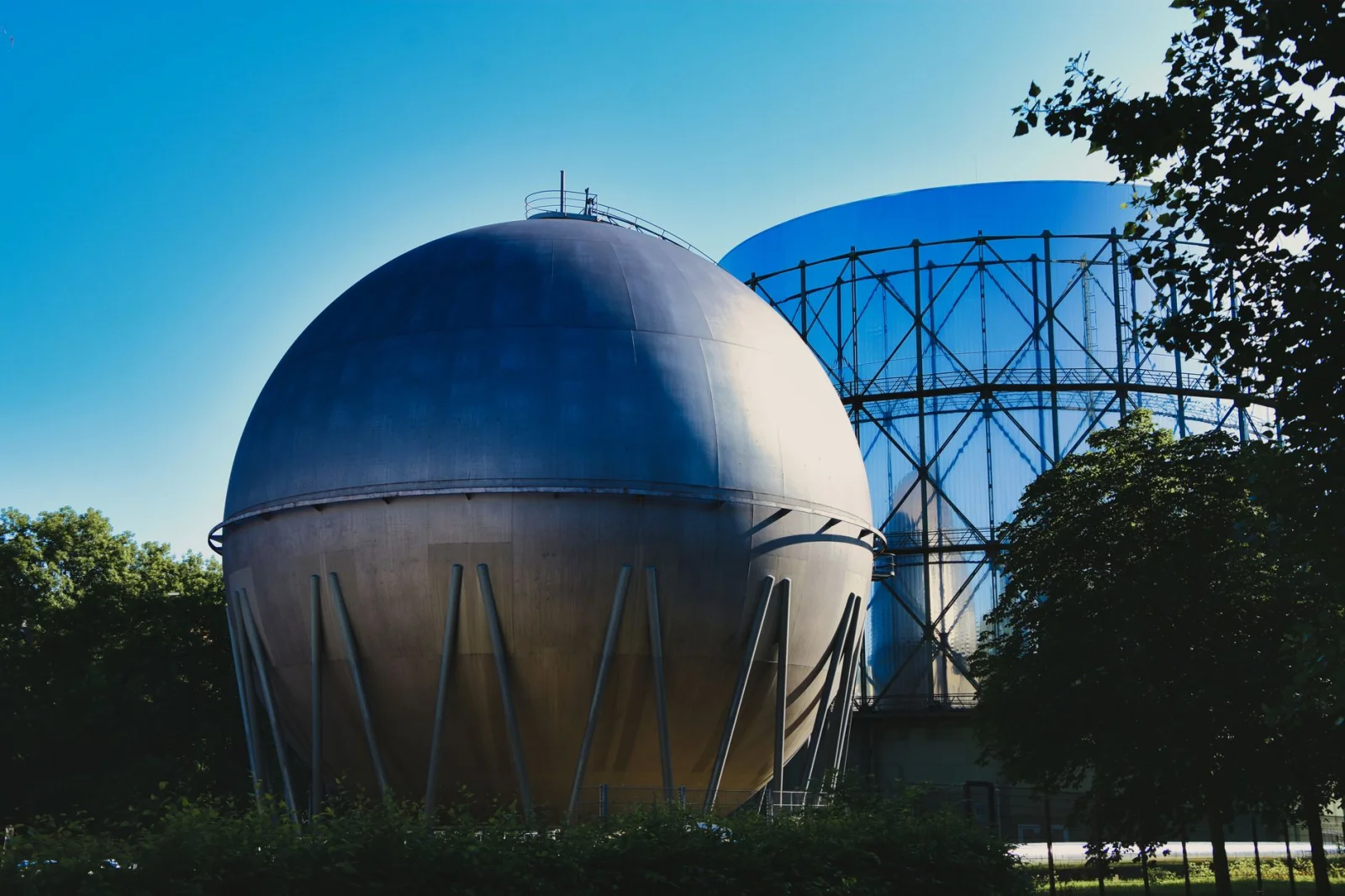 Germany in a Gas Storage Crunch: Is a Cold Winter Ahead?