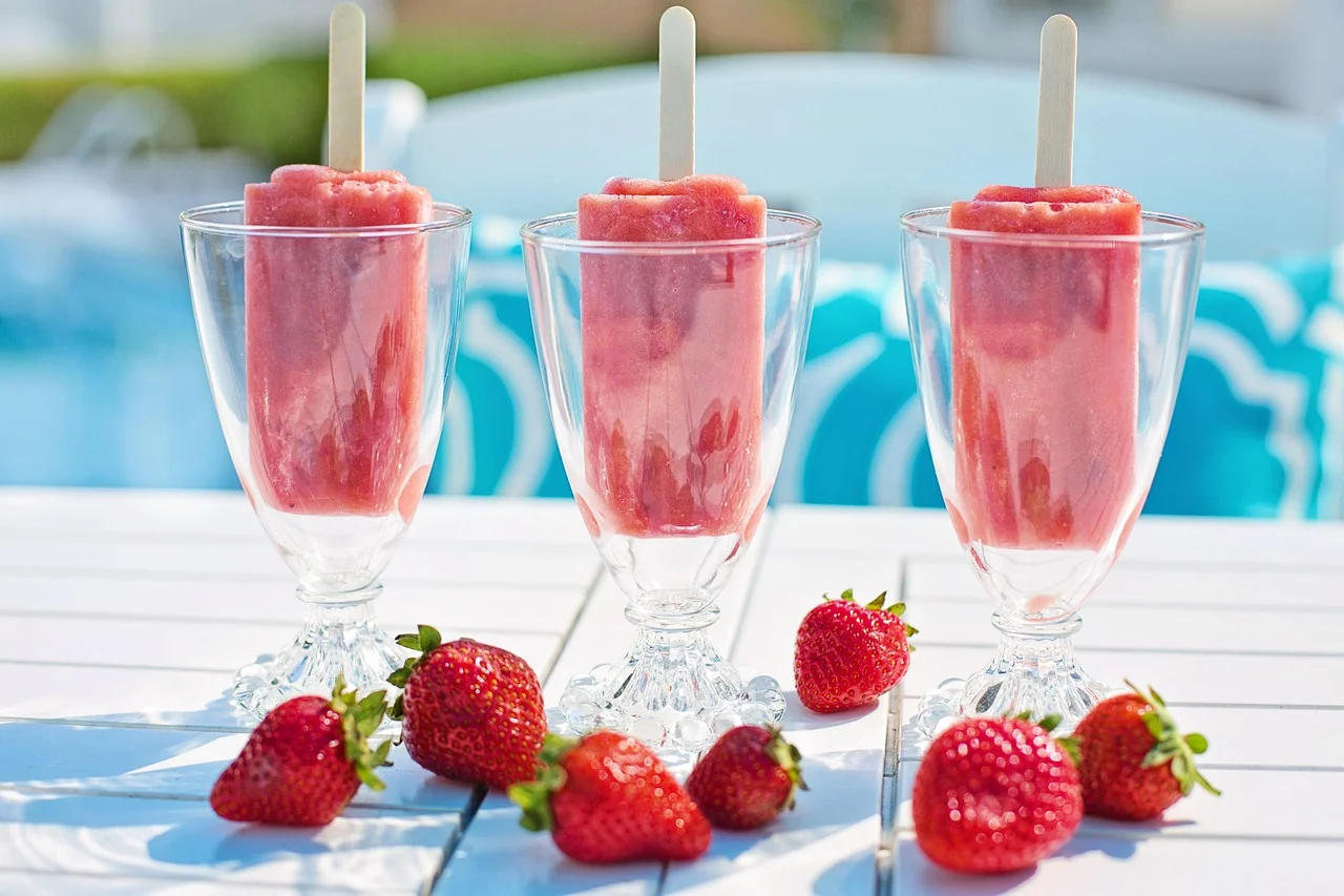 A Journey to the World of Flavors: Summer Dessert with Frozen Strawberries